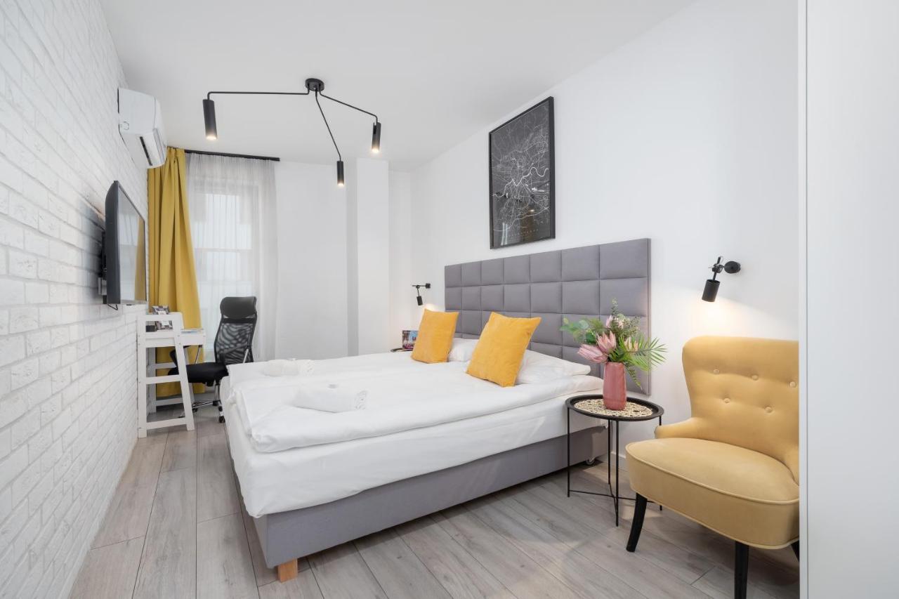 דירות Studio Miodowa Krakow Kazimierz By Renters מראה חיצוני תמונה